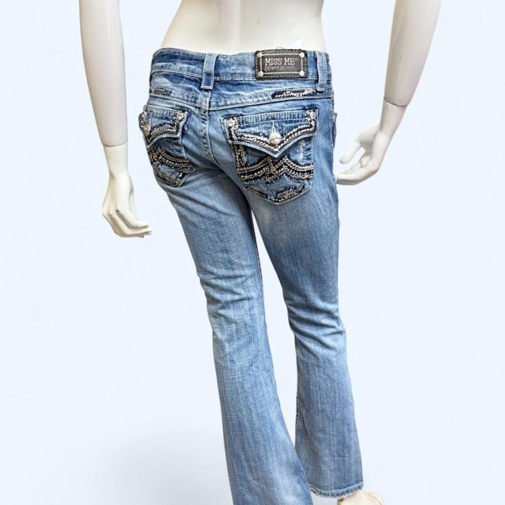 Miss Me Distressed Flare Jeans Rhinestone Y2K McBling Womens 27, ripped jeans